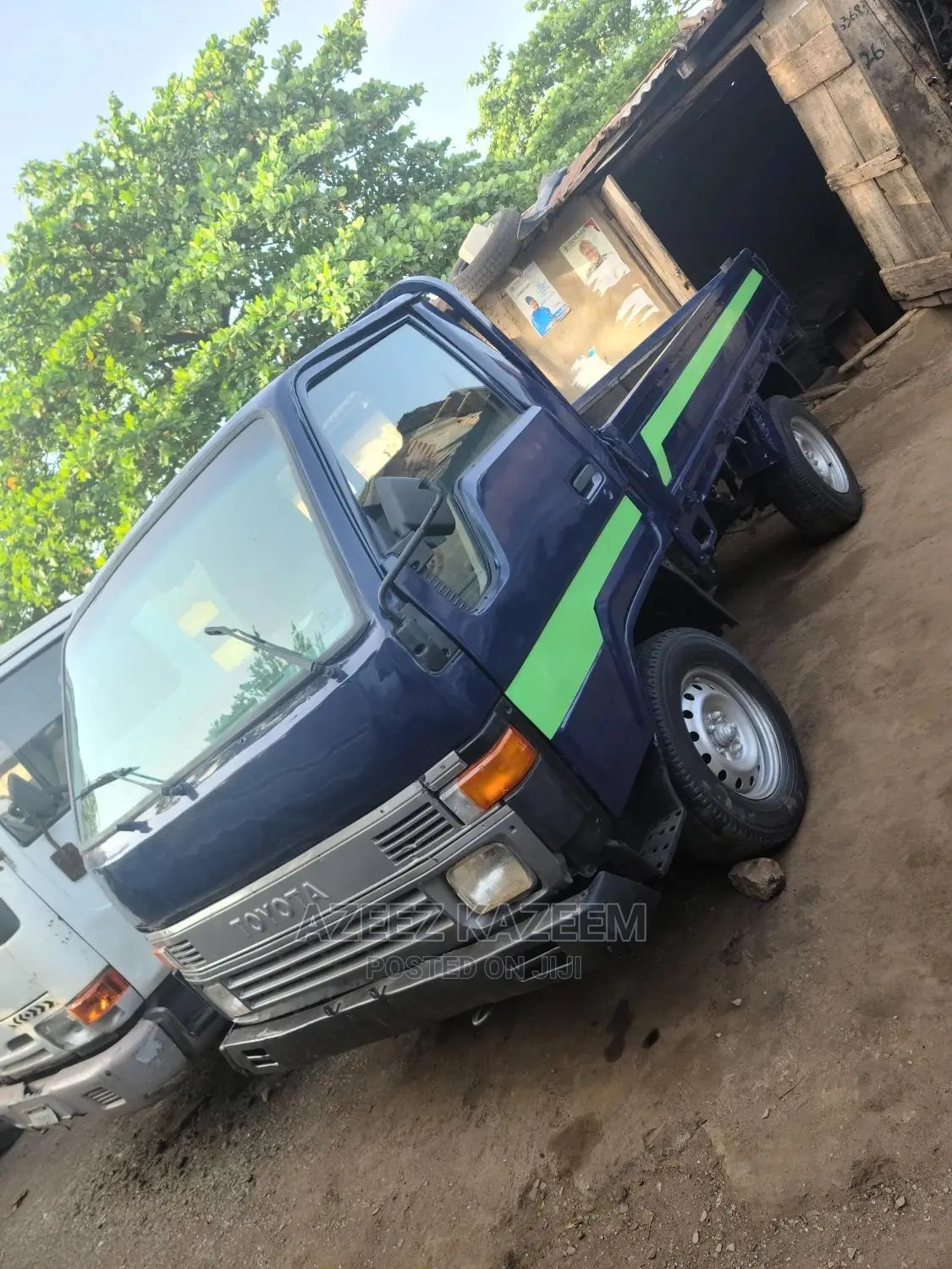 🚚 Toyota Dyna 100 Reliable Work Truck | Available in Lagos - Spacious Cargo Bed