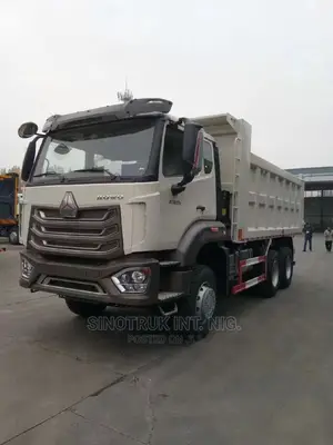 🚚 2022 Sinotruk Howo Heavy-Duty Truck | Available in Lagos - Low Mileage & Efficient - Image 4