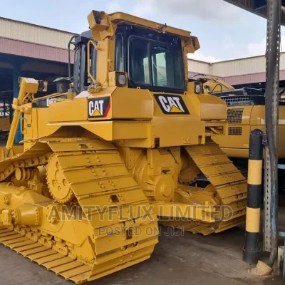 Caterpillar D6T LGP Bulldozer for Sale in Ojodu - Powerful & Well-Maintained