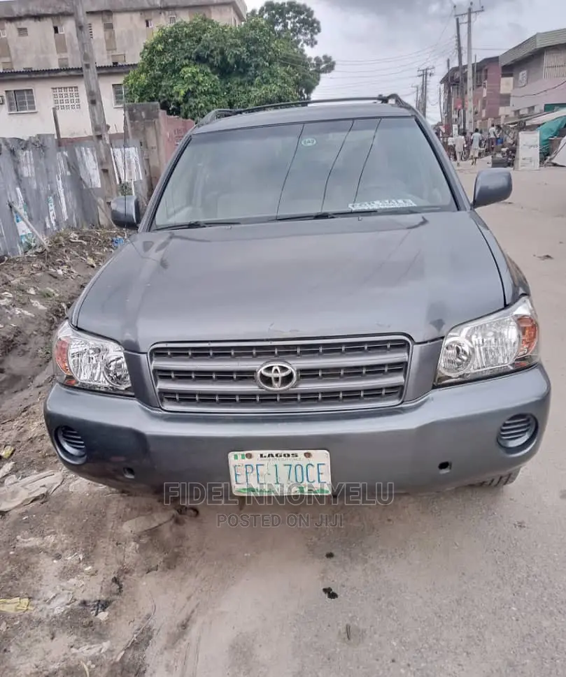 🚙 Toyota Highlander 2002 Reliable SUV | Available in Lagos - Low Mileage & Spacious