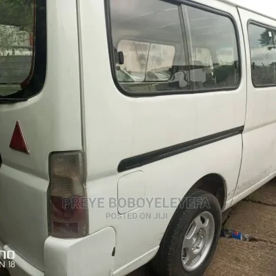 🚐 2000 Nissan Caravan Spacious Minivan | Test Drive in Shogunle - Family-Friendly Option