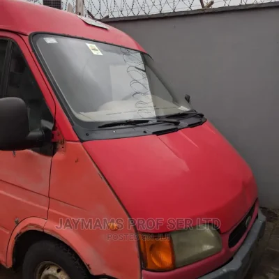 🚐 2005 Ford Transit Reliable Van | Available in Ogudu - Low Mileage & Well-Maintained