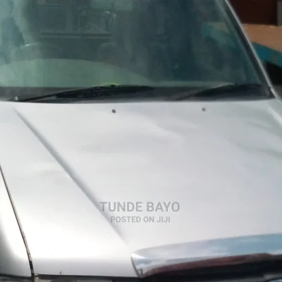 🚐 2005 Mazda E2200 Reliable Van | Available in Lagos, Isolo - Spacious & Efficient
