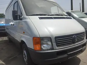🚐 2006 Volkswagen LT Spacious Cargo Van | Available in Lagos - Low Mileage & Well-Maintained - Image 4