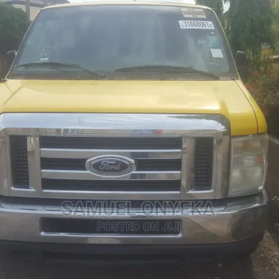 🚐 2009 Ford E350 Yellow Van | Available in Lagos - Low Mileage & Spacious