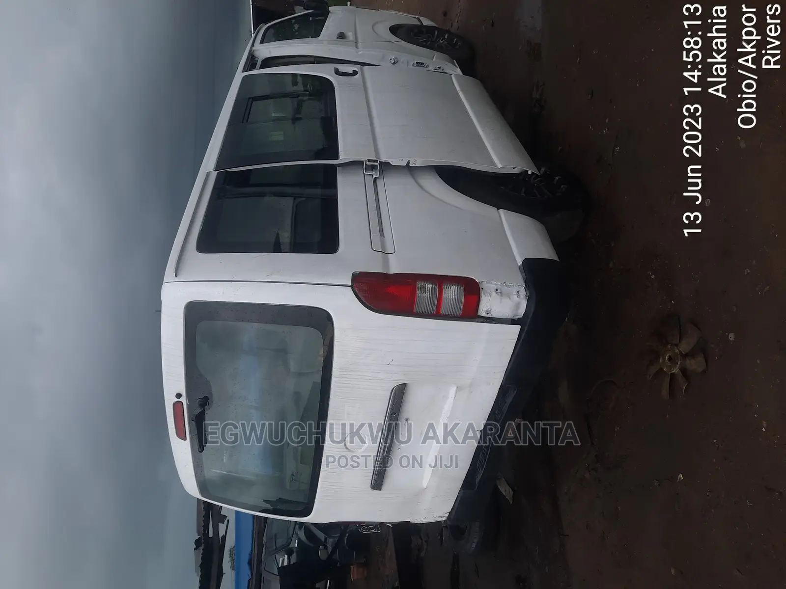 🚐 2010 Toyota HiAce Versatile Van | Available in Port Harcourt - Family-Friendly & Spacious