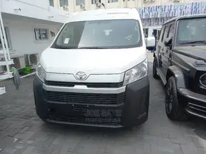 🚐 Toyota HiAce Versatile Van | Available in Lagos - Low Mileage & Spacious - Image 6