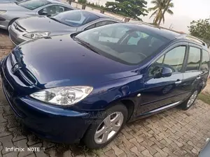🚗 2003 Peugeot 307 CC Convertible | Available in Kaduna - Low Mileage & Well-Maintained
