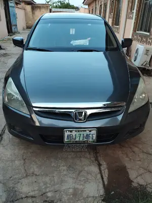 🚗 2004 Honda Accord Automatic | Available in Lagos - Well-Maintained & Fuel Efficient