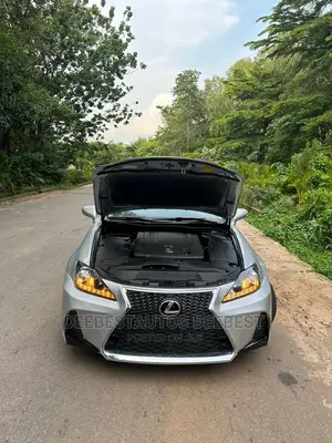 🚗 2009 Lexus IS 350 | Available in Mabushi - Low Mileage, Leather Interior - Image 2