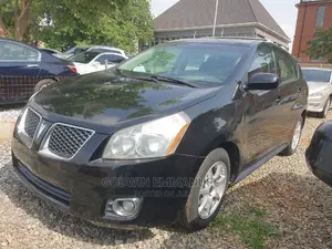 🚗 2009 Pontiac Vibe Compact Car | Available in Abuja - Spacious & Fuel Efficient - Image 5