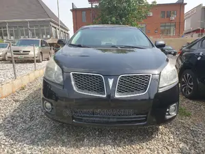 🚗 2009 Pontiac Vibe Compact Car | Available in Abuja - Spacious & Fuel Efficient