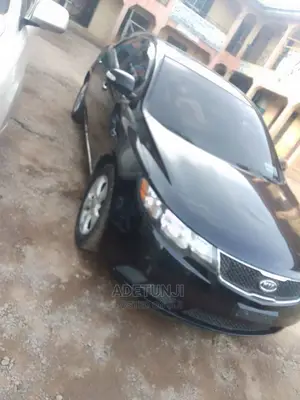 🚗 2010 Kia Forte Black Sedan | Available in Ibadan - Low Mileage & Well-Maintained