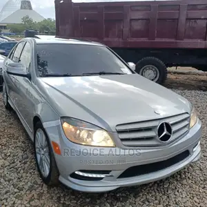 🚗 Mercedes-Benz Luxury Sedan | Available in Kubwa - Low Mileage & Comfortable