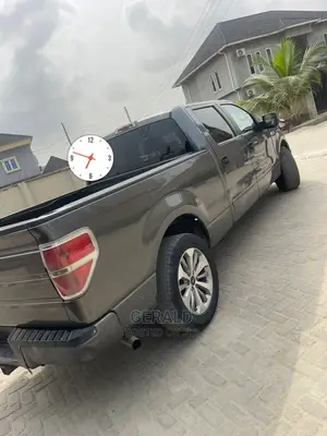 🚙 2009 Ford F-150 Dependable Truck | Available in Lagos - Low Mileage & Towing Capacity