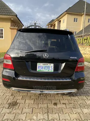 🚙 2011 Mercedes-Benz GLK-Class SUV | Available in Kubwa - Well-Maintained & Spacious - Image 4