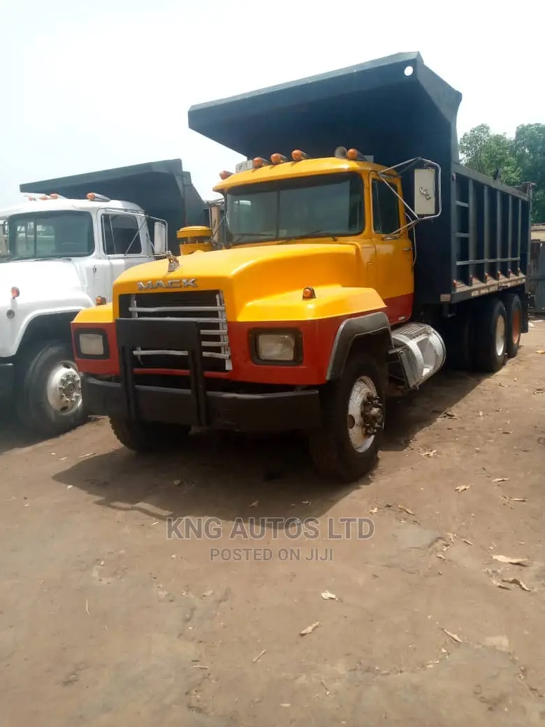 🚚 Mack 10-Tire Tipper Truck | Available in Kubwa Abuja - Heavy-Duty & Reliable