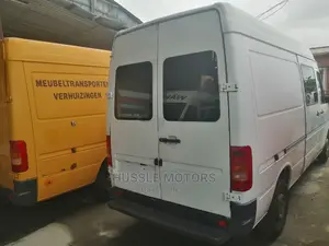 🚚 Volkswagen LT35 Diesel Truck | Available in Apapa - Spacious Cargo & Low Mileage - Image 3