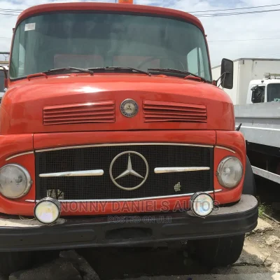 🚛 Mercedes-Benz 1113 Water Tanker | Available in Lagos - Reliable Workhorse
