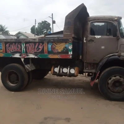 🚛 Mercedes Benz 911 Tipper | Available in Lagos - Strong Payload Capacity & Modern Features