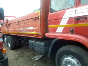 🚛 Volvo FL7 Bucket Truck for Sale in Lagos - Low Mileage & Certified - Image 5
