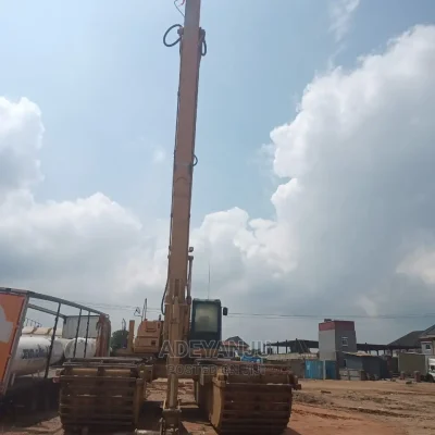 🚜 Caterpillar 325CL Swamp Buggy | Explore in Lagos - Rugged Off-Road Capabilities