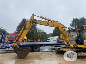 🚜 O&K Efficient Excavator | Available in Isolo - Low Hours, Ready to Work - Image 3
