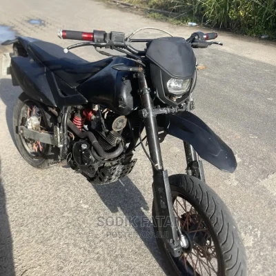 🚲 2012 Piaggio Efficient Scooter | Available in Lagos - Low Mileage & Reliable