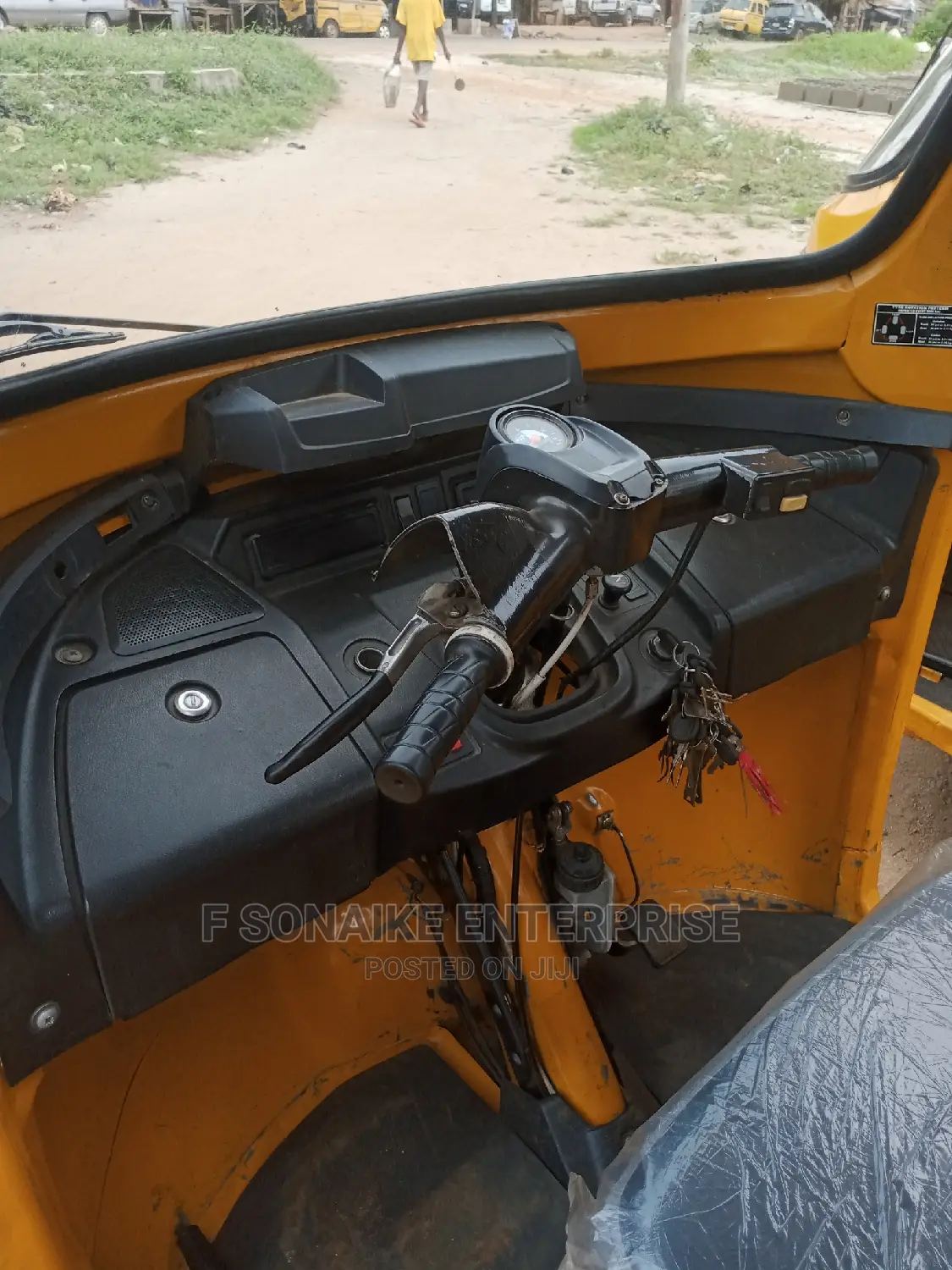 🚲 2021 Aprilia Fun Tricycle | Available in Ikorodu - Low Mileage, Custom Exhaust
